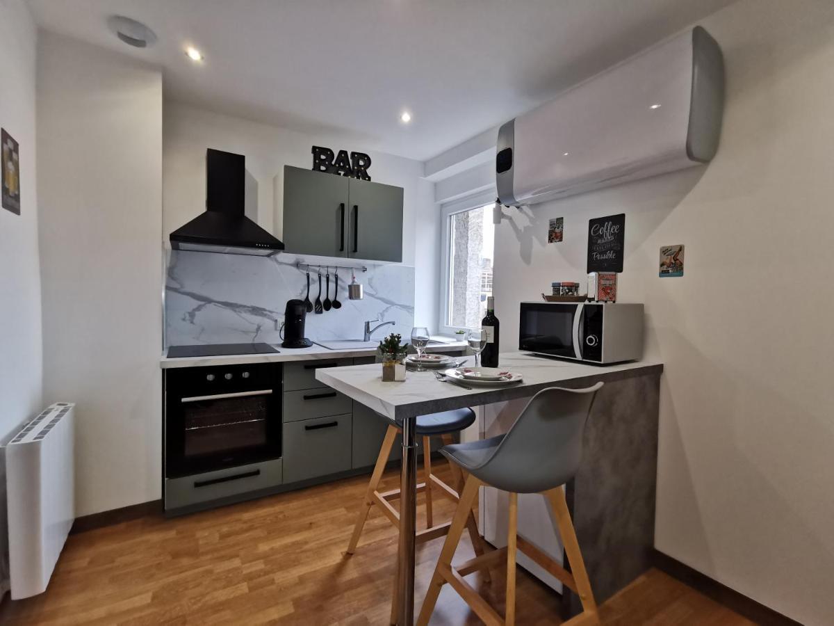 סירגומין Cosy Room - Centre Ville - 2 Pers מראה חיצוני תמונה